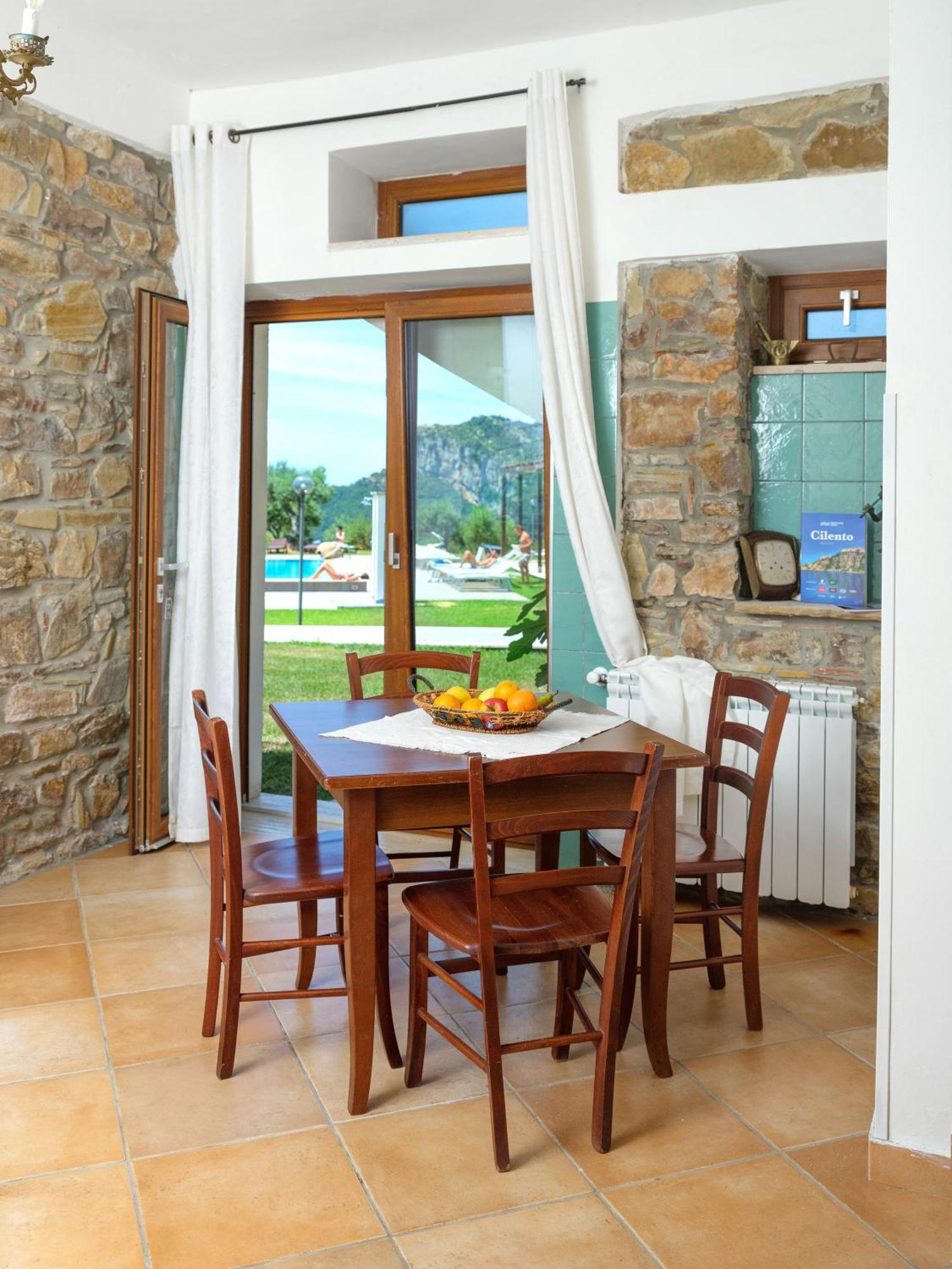 L' Aia Resort Trentinara Экстерьер фото